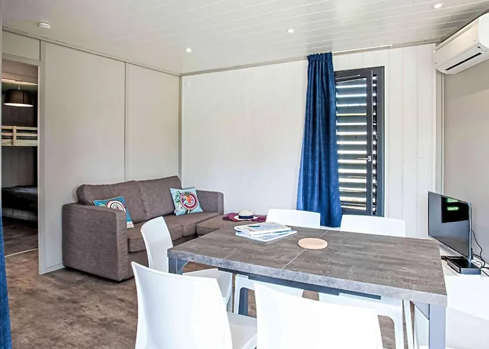 Natura 6p By Interhome *