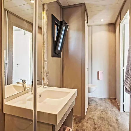 Natura 6p By Interhome *