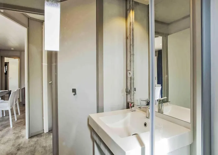 Natura 6p By Interhome